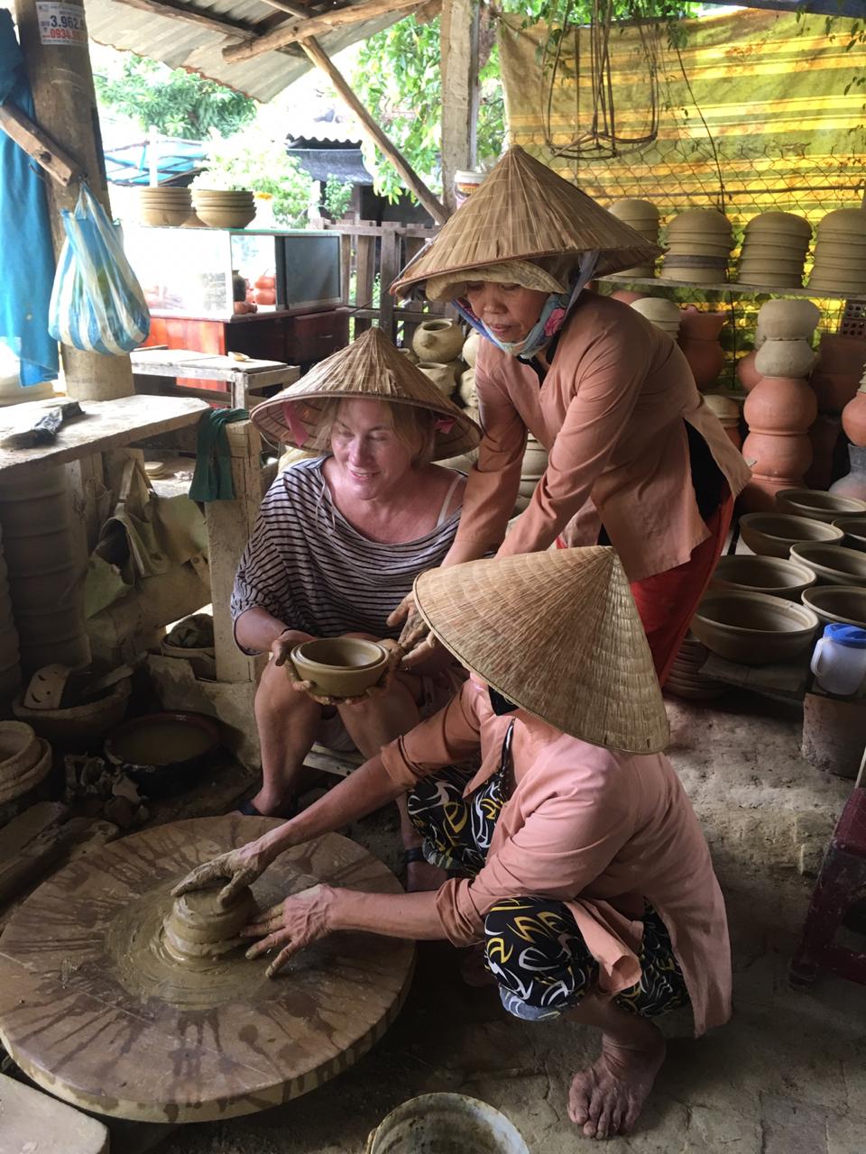 Thanh ha pottery tour
